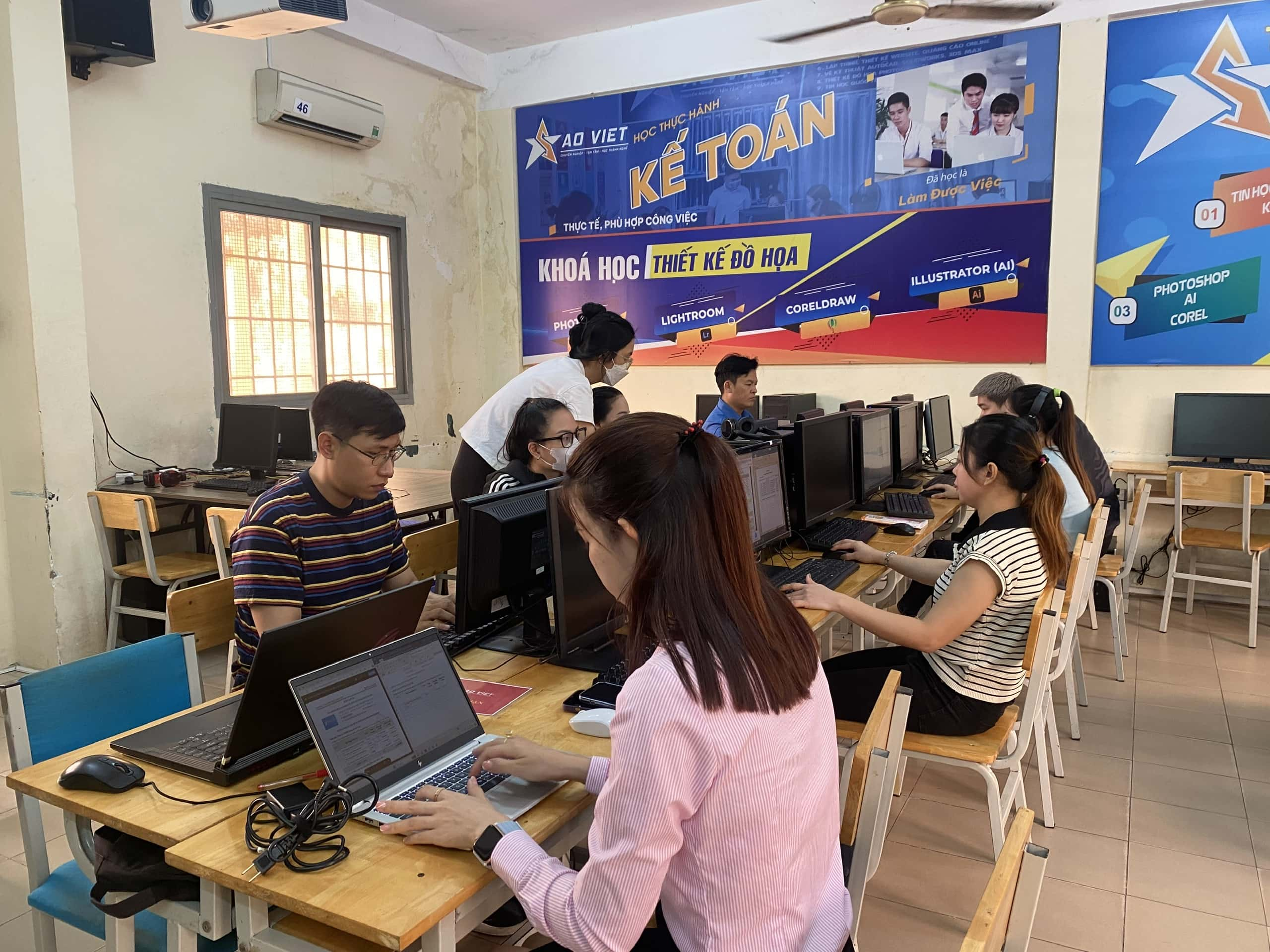 Khai Giảng Khóa Học Kế Toán Tại Tin Học Sao Việt