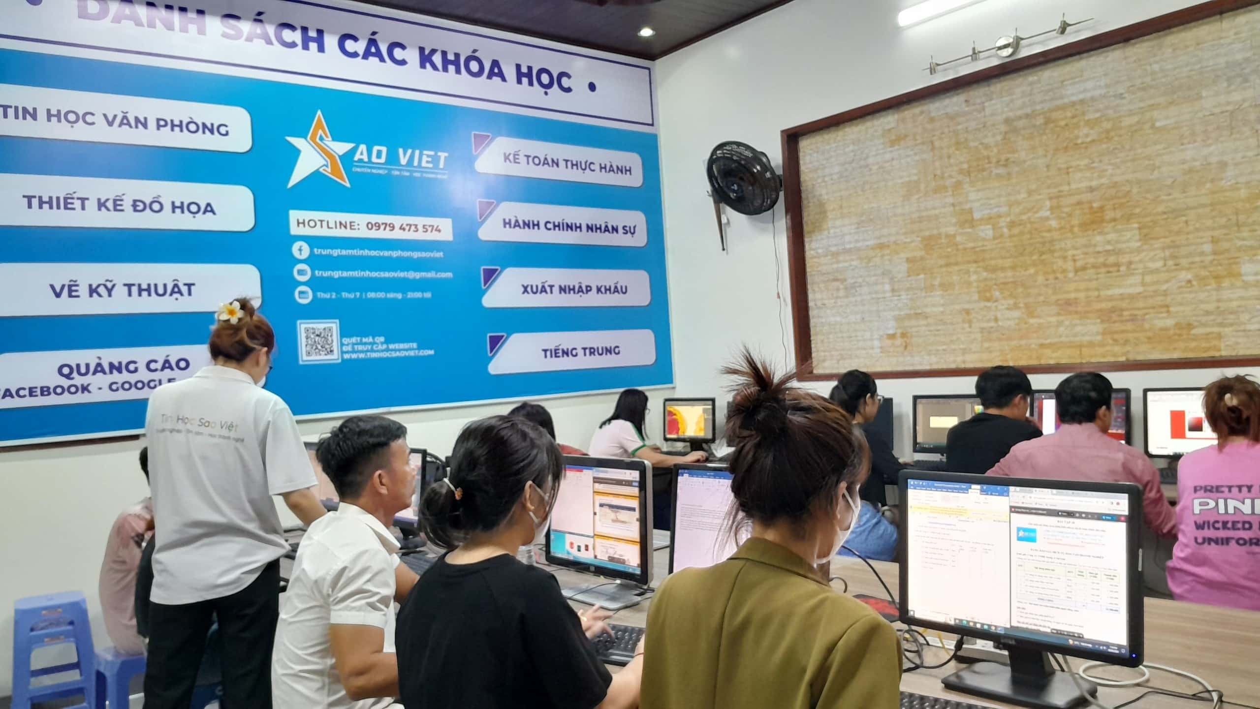 Học Tin Học Văn Phòng ở Thủ Dầu Một