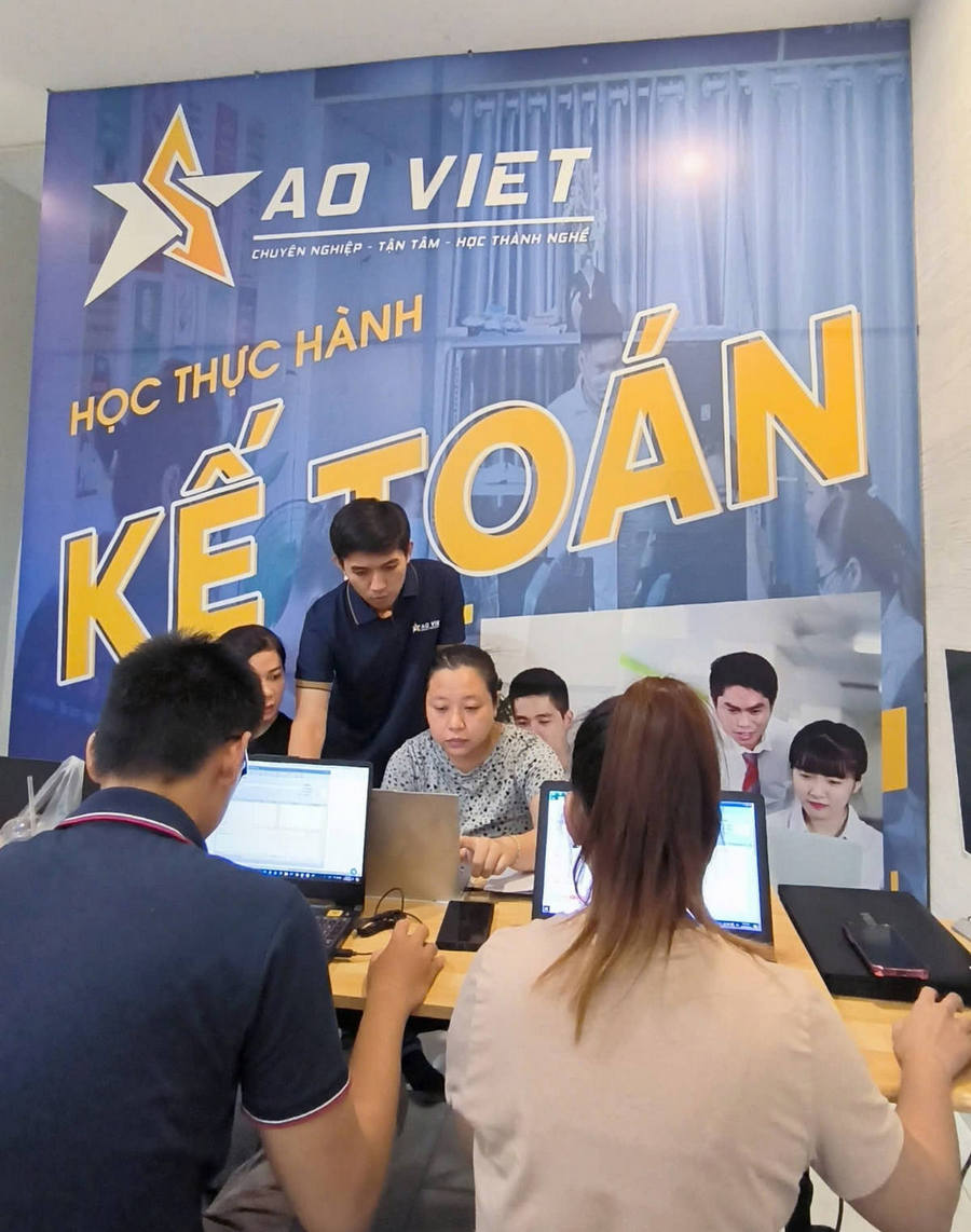 Đối Tượng Phù Hợp Khóa Học Kế Toán Tại Quận Tân Bình