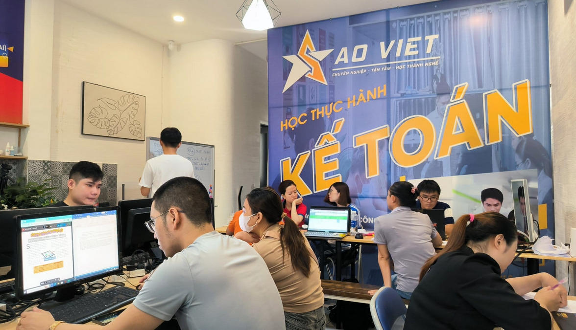 Khóa Học Kế Toán Phù Hợp Với Các Học Viên