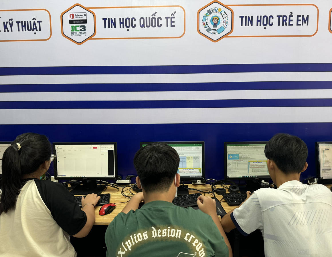 Nội Dung Khóa Học Kế Toán Tại Quận 7 Của Sao Việt