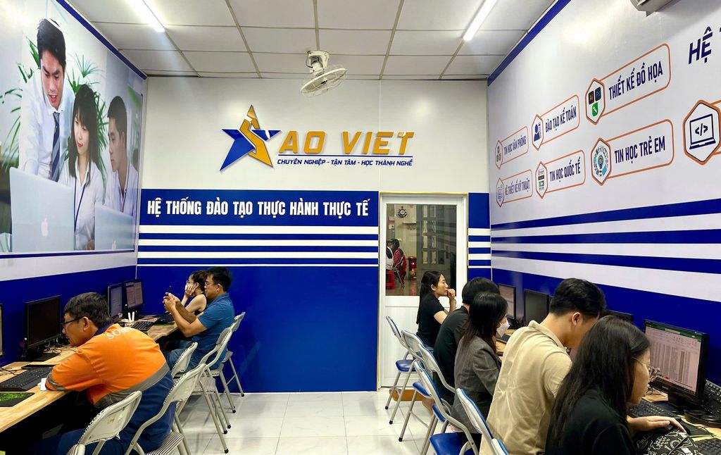 Khóa Học SEO Tại Tin Học Sao Việt Bình Dương