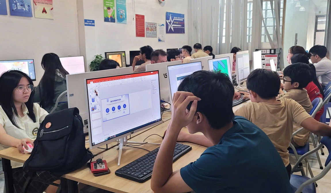 Nhu Cầu Học Tin Học Văn Phòng Tại Phường Xóm Chiếu