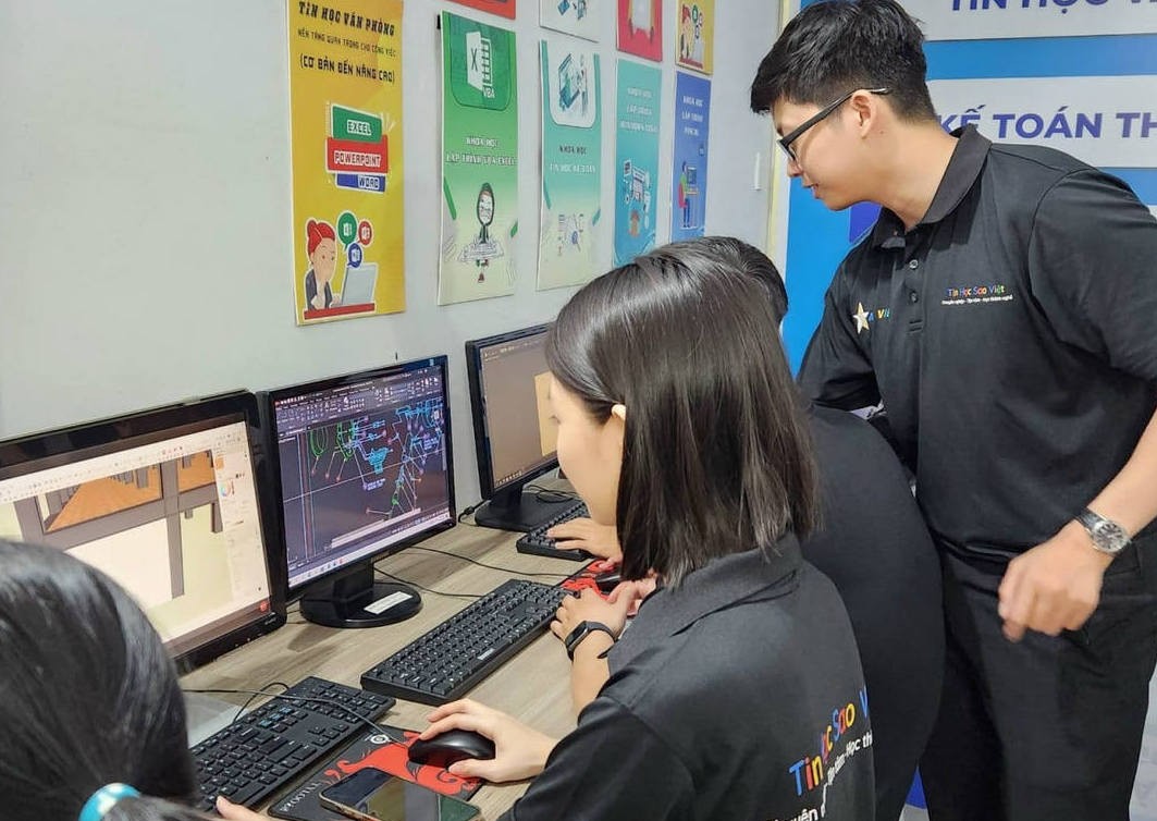 Giới Thiệu Trung Tâm Tin Học Sao Việt Tại Phường Tân Hưng