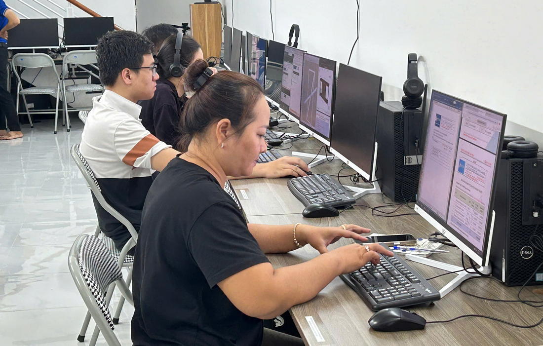 Khóa Học Ứng Dụng Trí Tuệ Nhân Tạo (AI) Trong Công Việc Văn Phòng