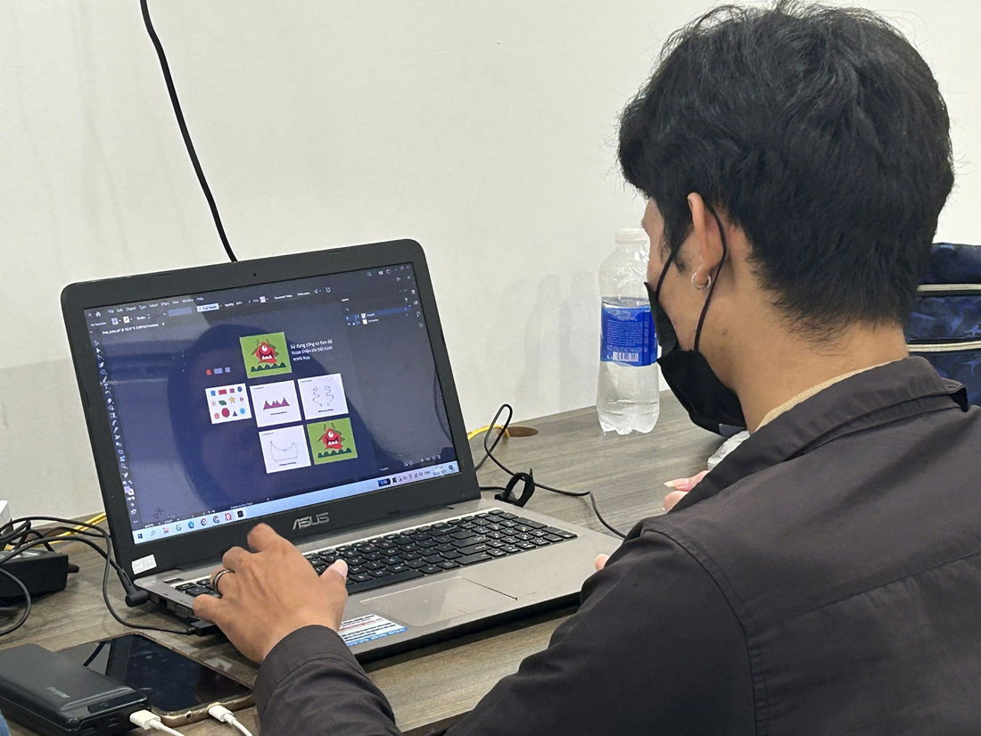 Thiết Kế Đồ Họa Sáng Tạo (Graphic Design)