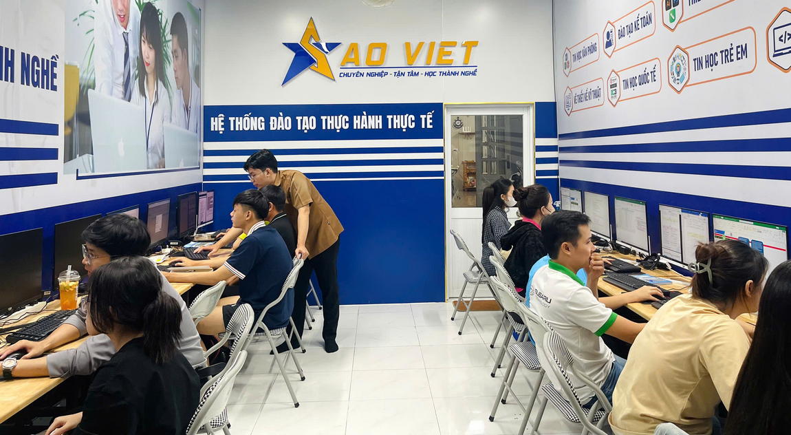 Đối Tượng Học Viên Trong Khóa Học Vibe Coding Dành Cho Người Mới Bắt Đầu